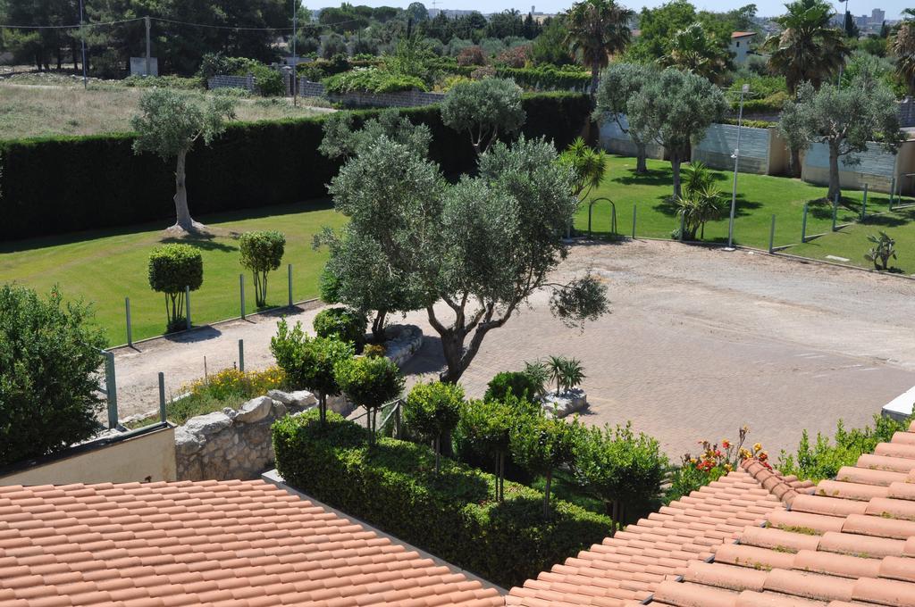 Bed & Breakfast Giardini Di Marzo Lecce Luaran gambar