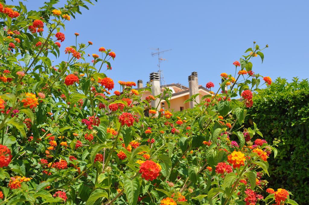 Bed & Breakfast Giardini Di Marzo Lecce Luaran gambar