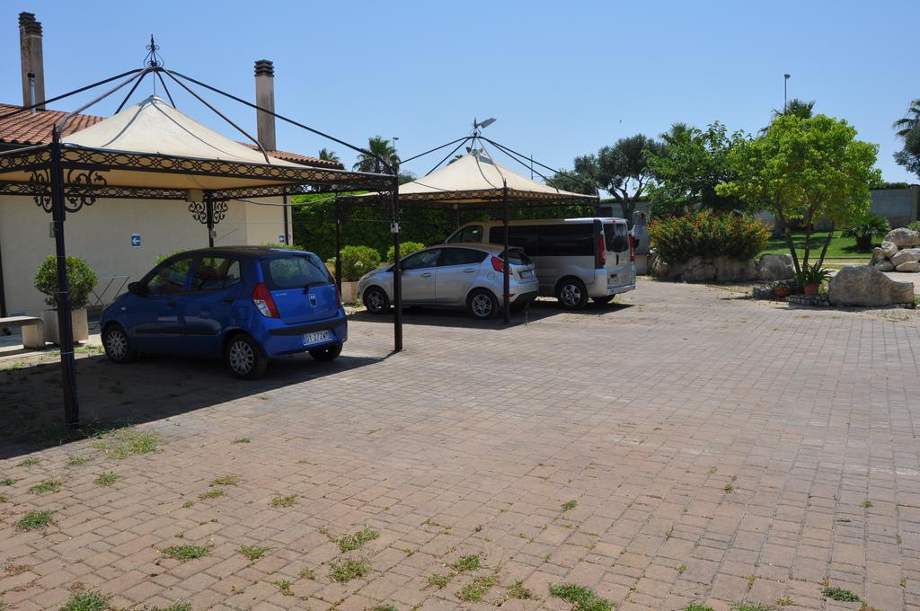 Bed & Breakfast Giardini Di Marzo Lecce Luaran gambar