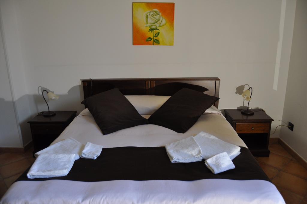 Bed & Breakfast Giardini Di Marzo Lecce Luaran gambar