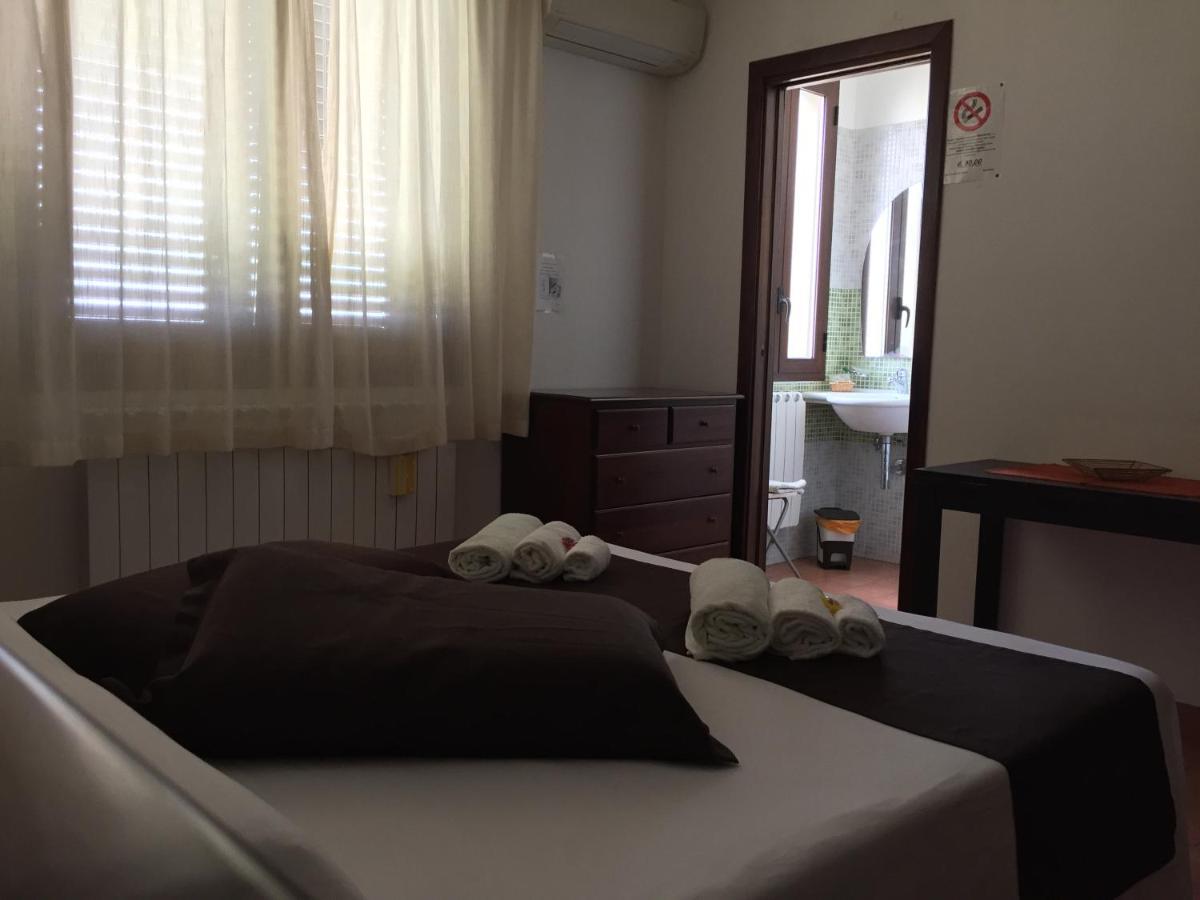 Bed & Breakfast Giardini Di Marzo Lecce Luaran gambar