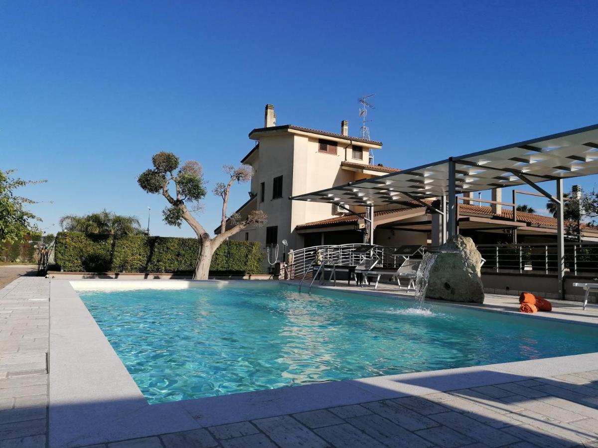 Bed & Breakfast Giardini Di Marzo Lecce Luaran gambar