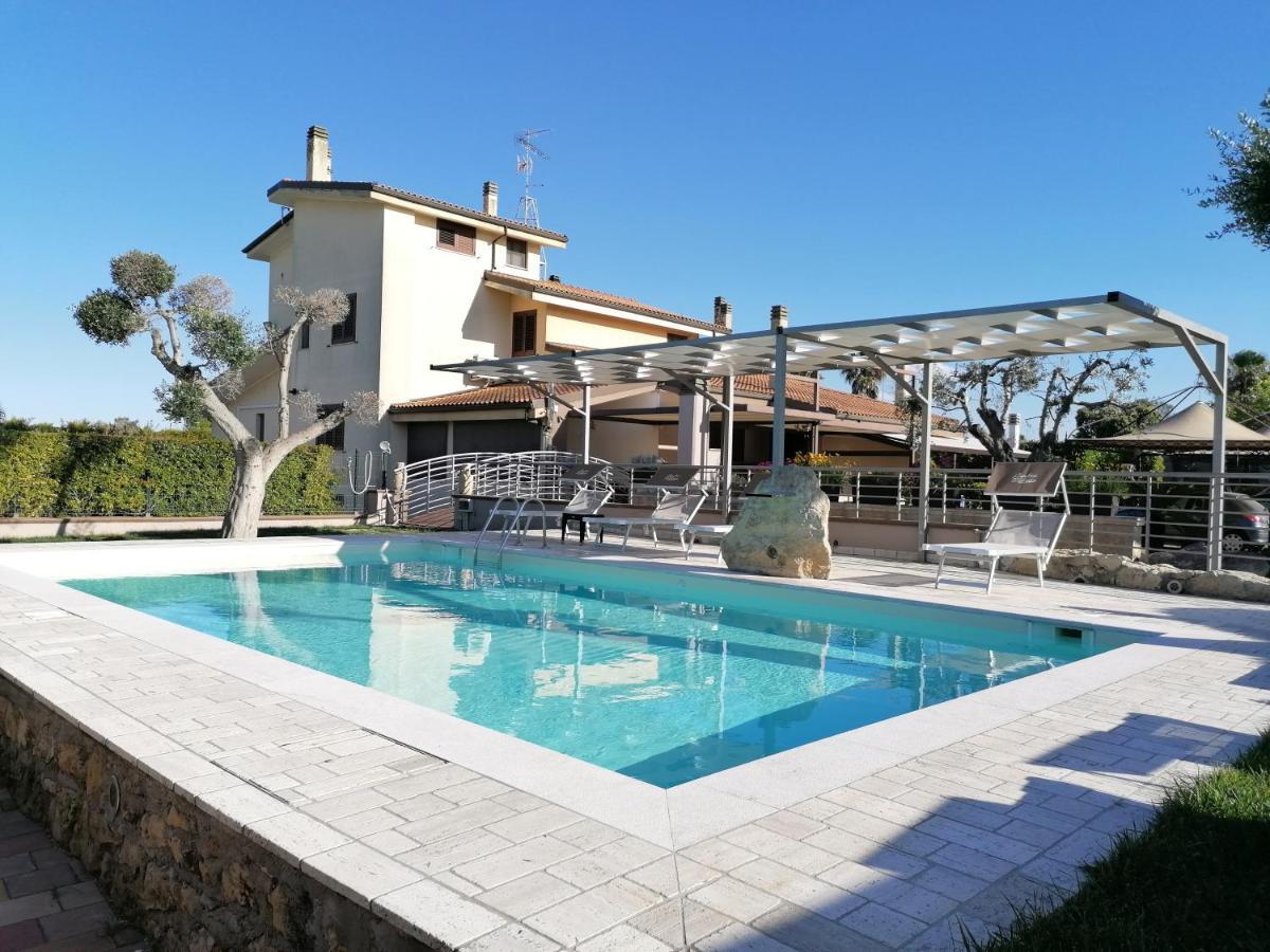 Bed & Breakfast Giardini Di Marzo Lecce Luaran gambar